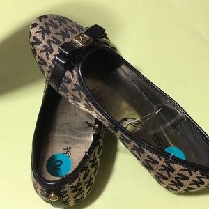 Michael Kors girls shoes